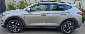 Hyundai Tucson 2020 Gold