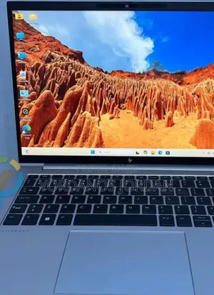 New Laptop HP EliteBook 840 G10 16GB Intel Core i5 SSD 512GB