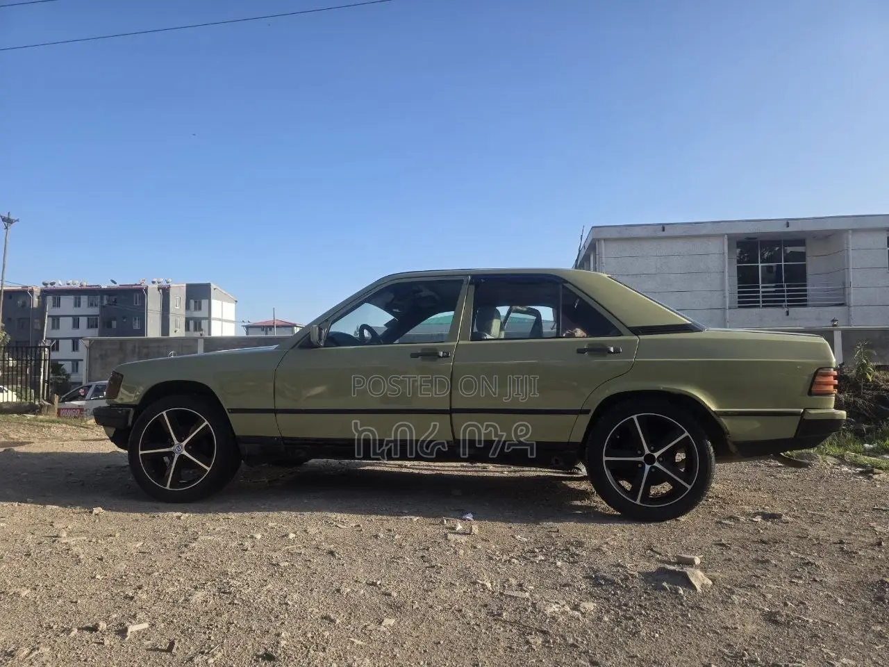 Mercedes-Benz 190 E 1983 Green
