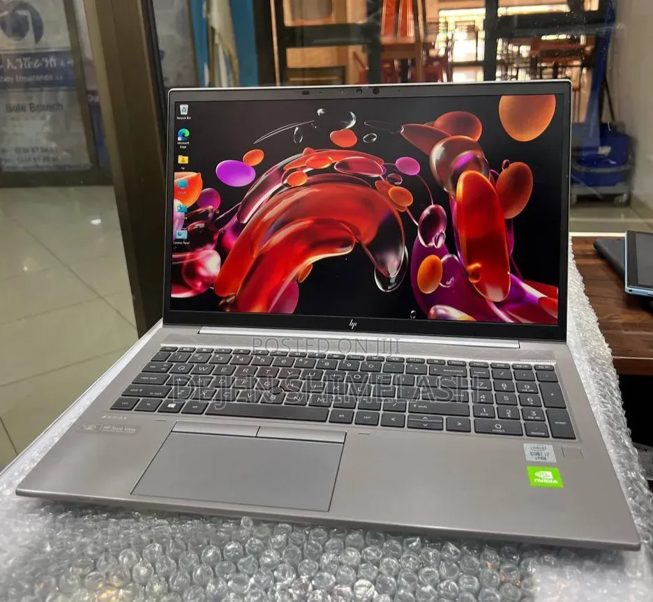 New Laptop FizzBook 16GB Intel Core i7 SSD 512GB