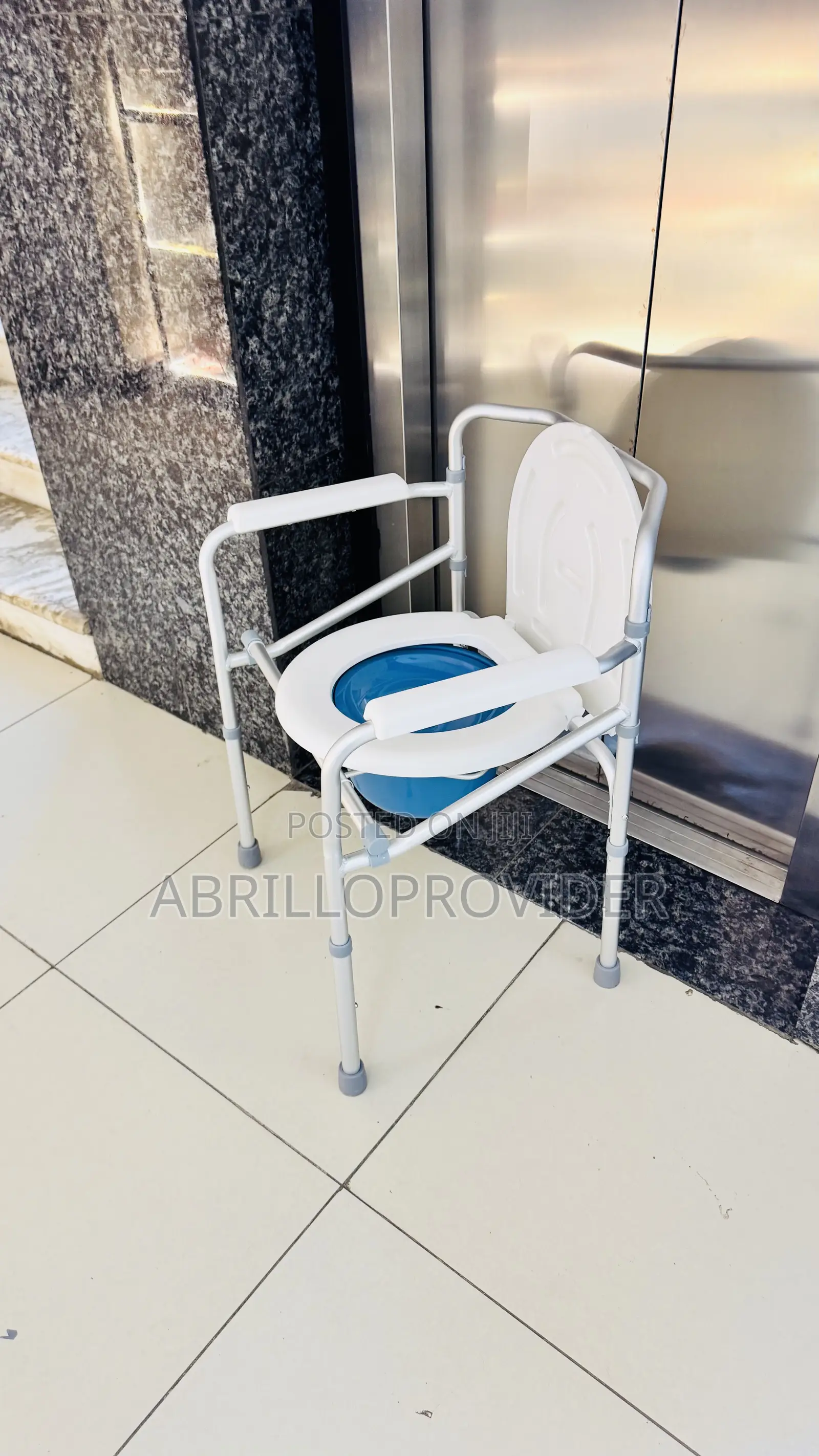 Toilet Seat Foldable Adjustable 150kg