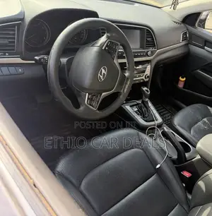 Hyundai Avante 2017 Gray