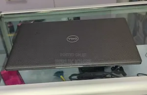 New Laptop Dell Latitude 7300 32GB Intel Core i7 SSD 512GB