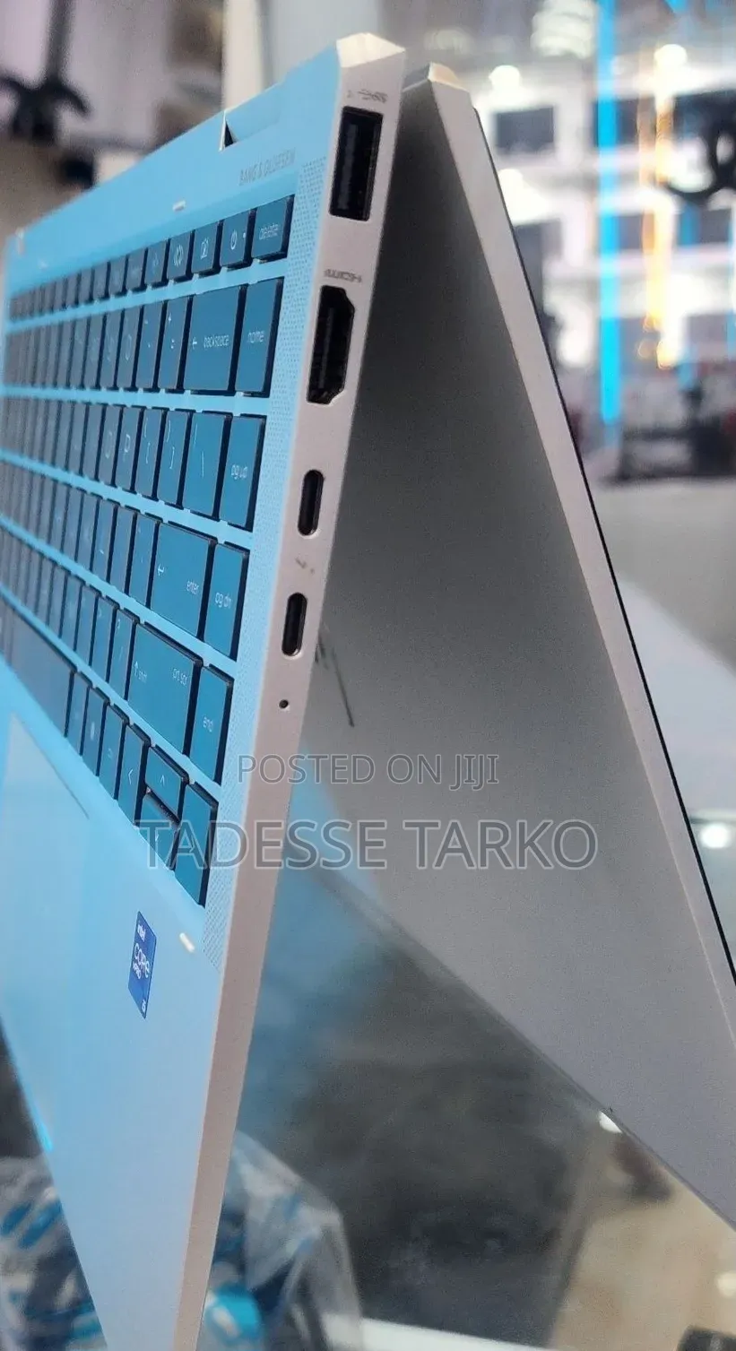 New Laptop HP EliteBook 1040 G8 16GB Intel Core i5 SSD 512GB