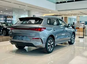 BYD E2 43 kWh 94 hp FWD 2025 Gray