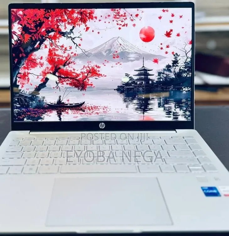 New Laptop HP Pavilion 14 16GB Intel Core i7 SSD 512GB