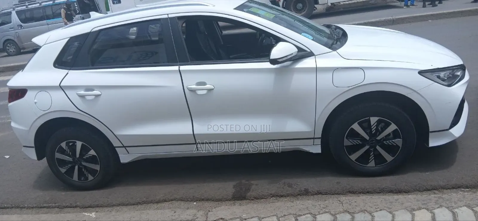 BYD E2 43 kWh 94 hp FWD 2024 White