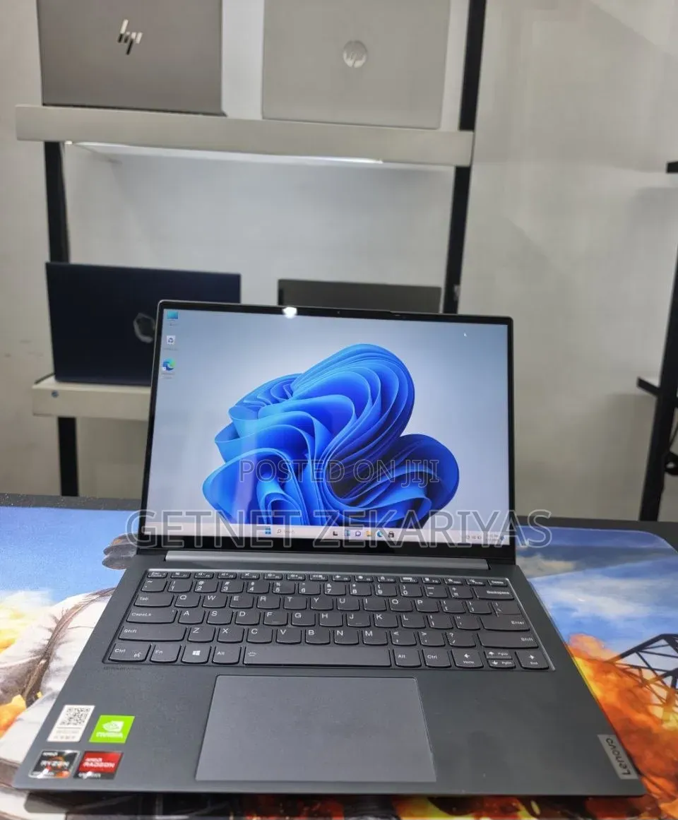 New Laptop Lenovo ThinkPad Yoga 16GB AMD Ryzen 7 SSD 512GB