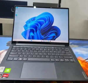 New Laptop Lenovo 16GB AMD Ryzen 7 SSD 512GB