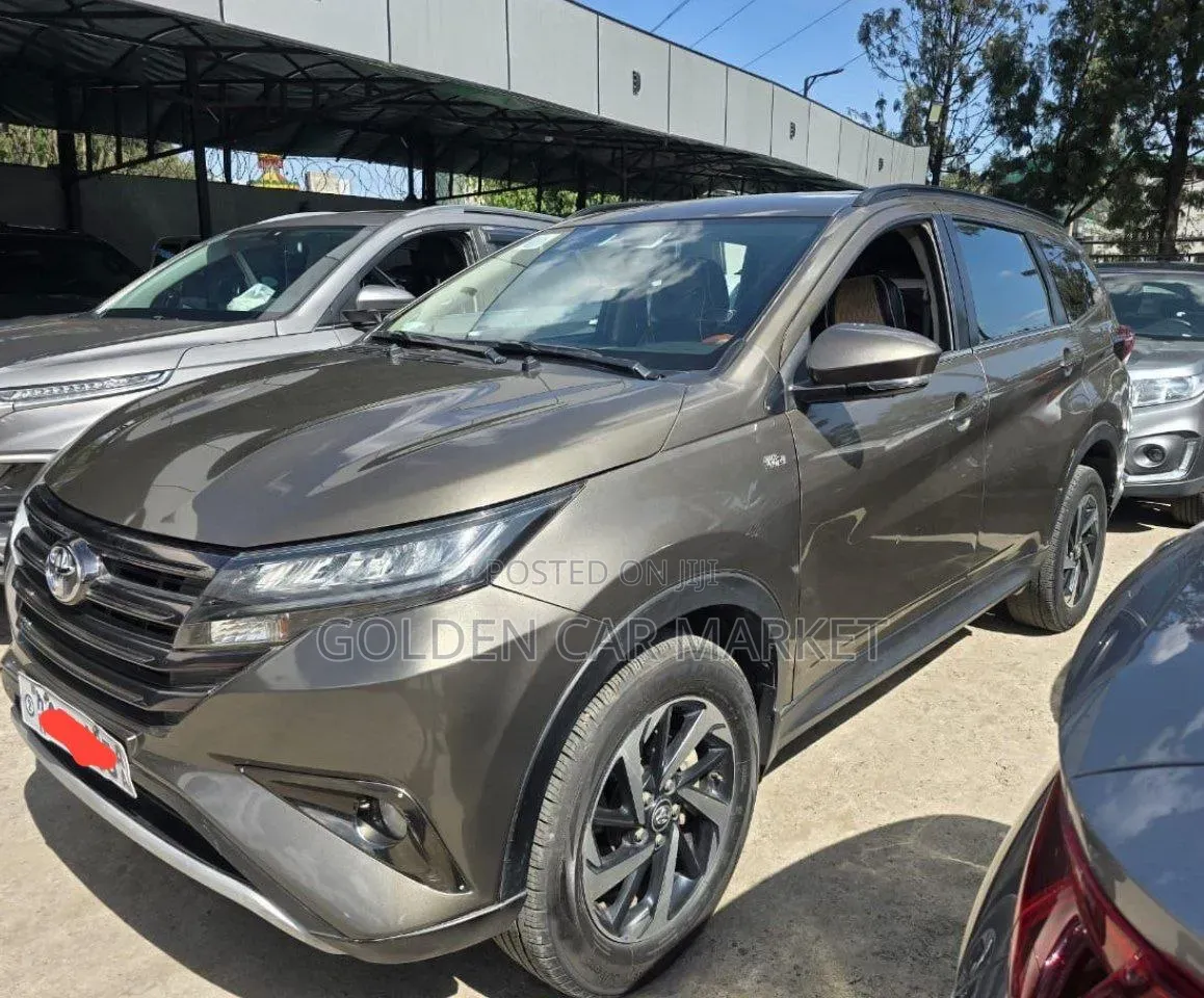Toyota Rush 2021 Gray