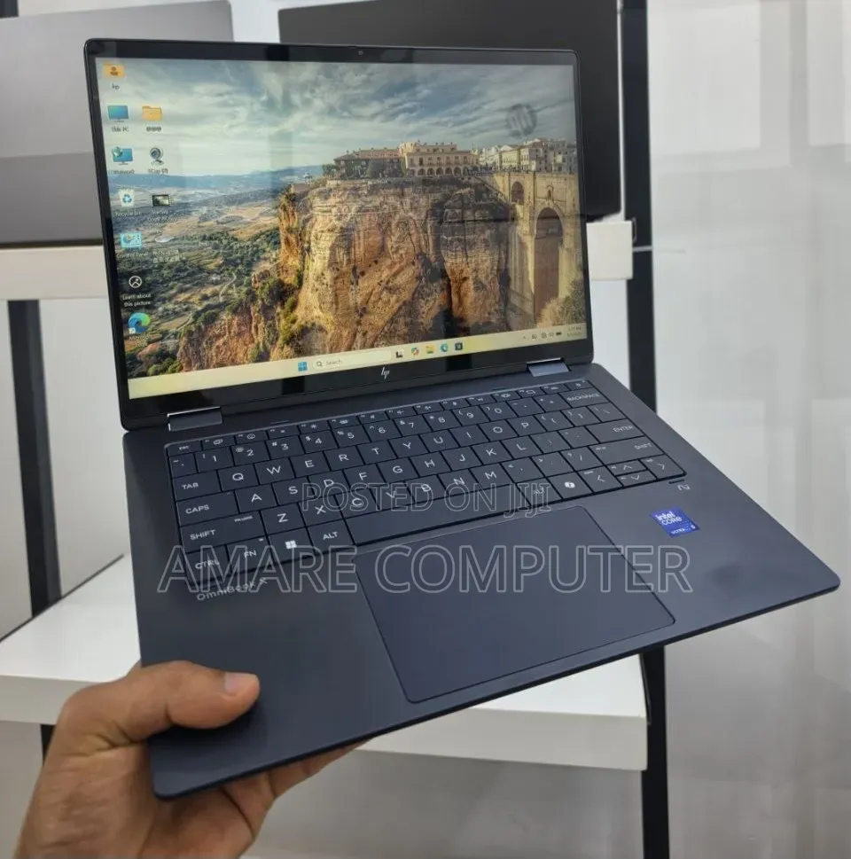 New Laptop HP OmniBook X Flip 14" 16GB Intel Core Ultra 5 SSD 512GB