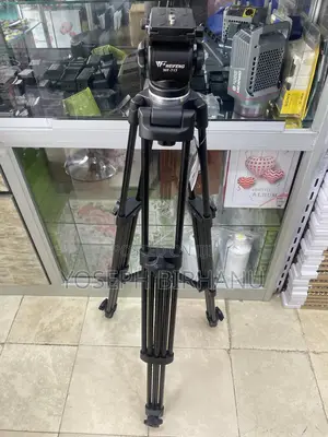 2 Meter Camera Tripod Weifeng