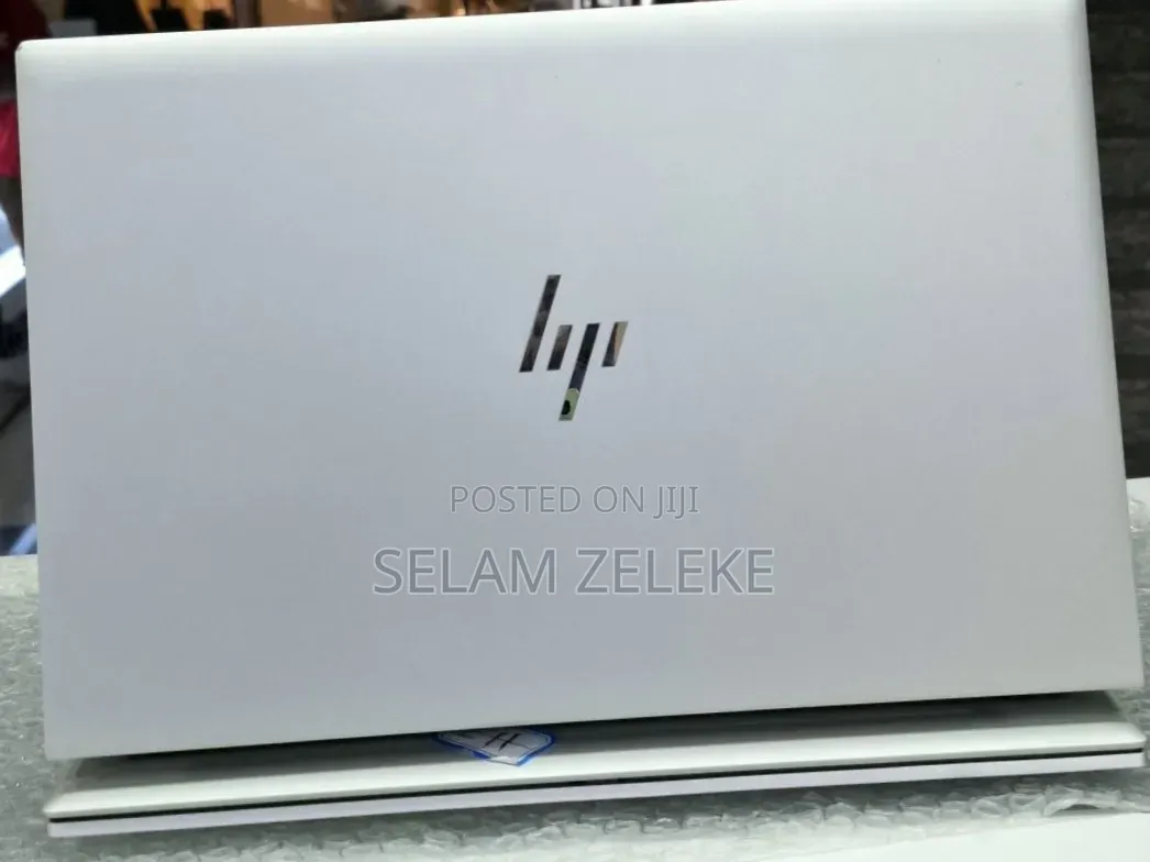 New Laptop HP EliteBook 840 G9 16GB Intel Core i7 SSD 512GB