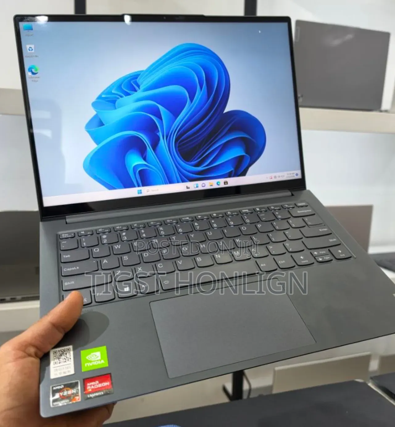 New Laptop Lenovo ThinkPad Yoga 16GB AMD Ryzen 7 SSD 512GB