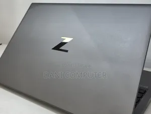 New Laptop HP ZBook Firefly G8 16GB Intel Core i7 SSD 512GB