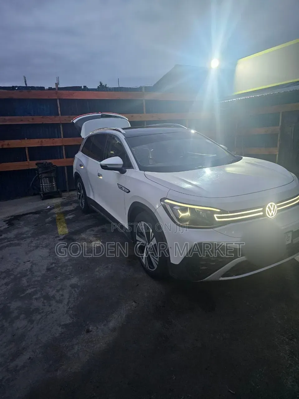 Volkswagen ID.6 2023 White