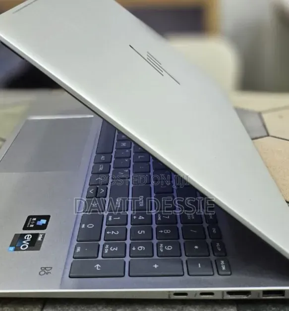 New Laptop HP 16GB Intel Core i7 SSD 1T