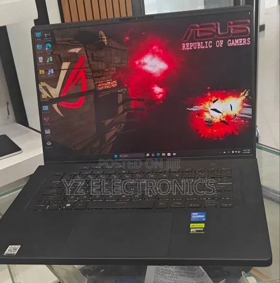 New Laptop Asus ROG Zephyrus G15 16GB Intel Core i7 SSD 512GB