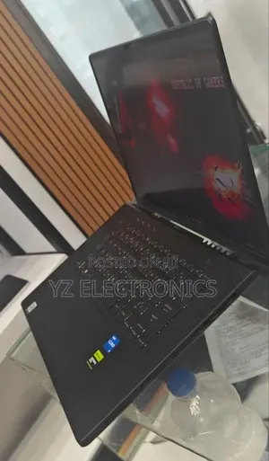 New Laptop Asus ROG Zephyrus G15 16GB Intel Core i7 SSD 512GB