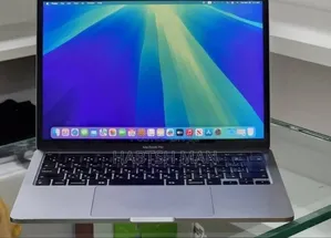 New Laptop Apple MacBook Pro 2020 8GB Intel Core i5 SSD 512GB
