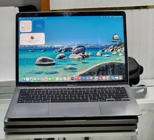 New Laptop Apple MacBook Air 2020 M1 8GB Apple M1 SSD 256GB