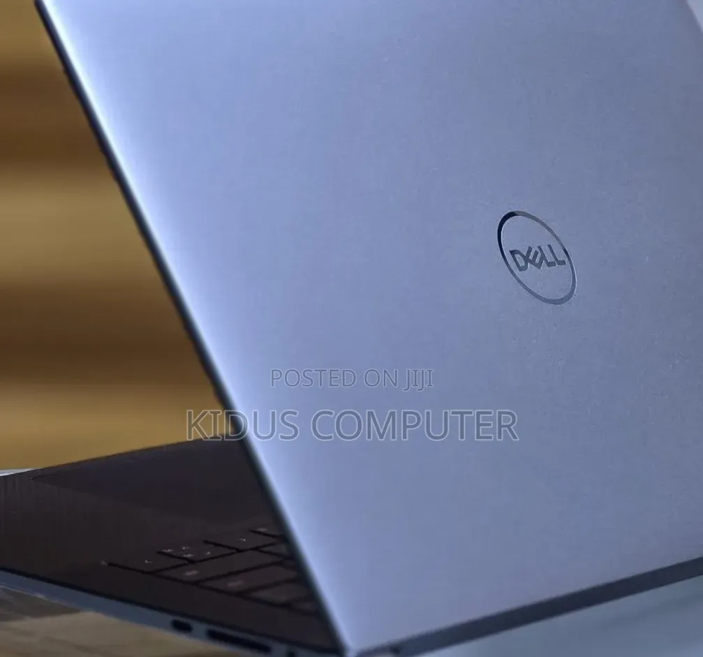 New Laptop Dell Precision 5540 16GB Intel Core i7 SSD 512GB