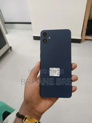 New Samsung Galaxy F05 64 GB Blue