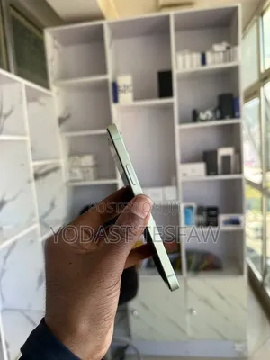 New Apple iPhone 12 128 GB