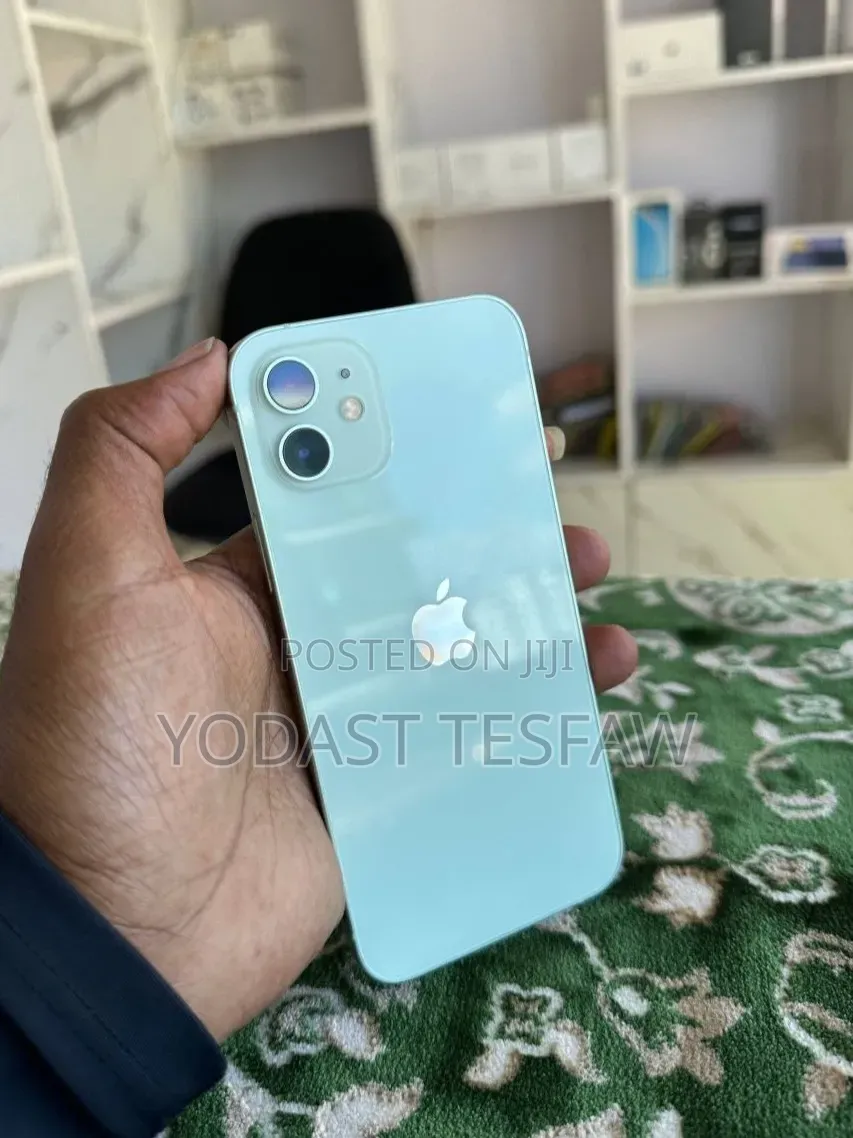 New Apple iPhone 12 128 GB