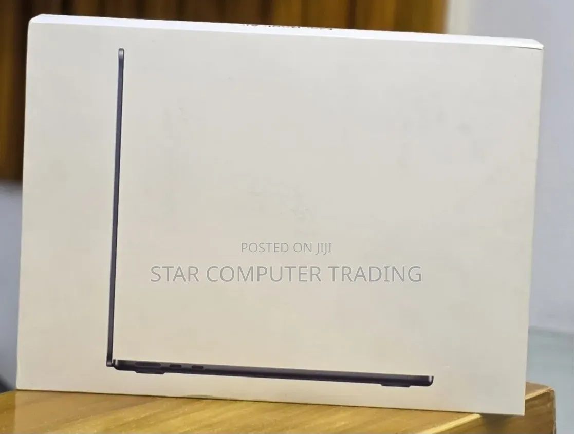 New Laptop Apple MacBook Air 2026 M5 13-inch 16GB Apple M5 SSD 512GB