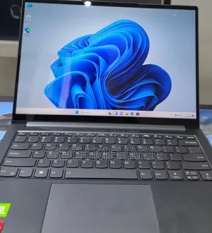 New Laptop Lenovo ThinkPad Yoga 16GB AMD Ryzen 7 SSD 512GB