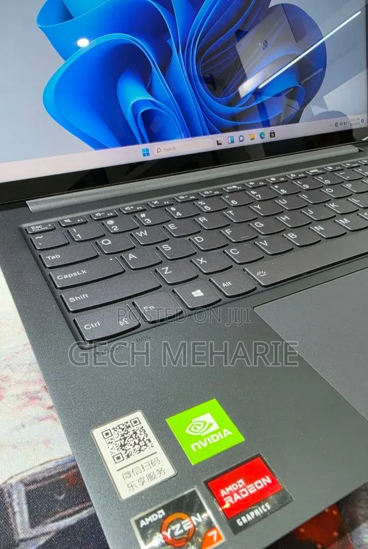 New Laptop Lenovo ThinkPad Yoga 16GB AMD Ryzen 7 SSD 512GB