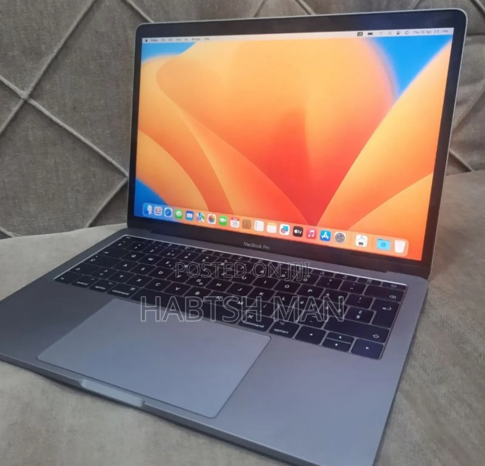 New Laptop Apple MacBook Pro 2017 16GB Intel Core i5 SSD 512GB