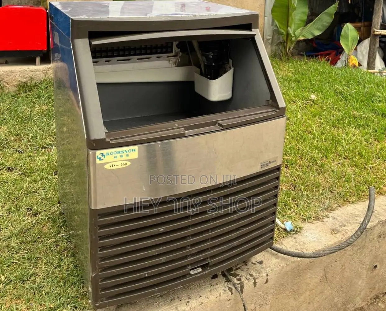 Ice Maker Machine / የበረዶ ማምረቻ