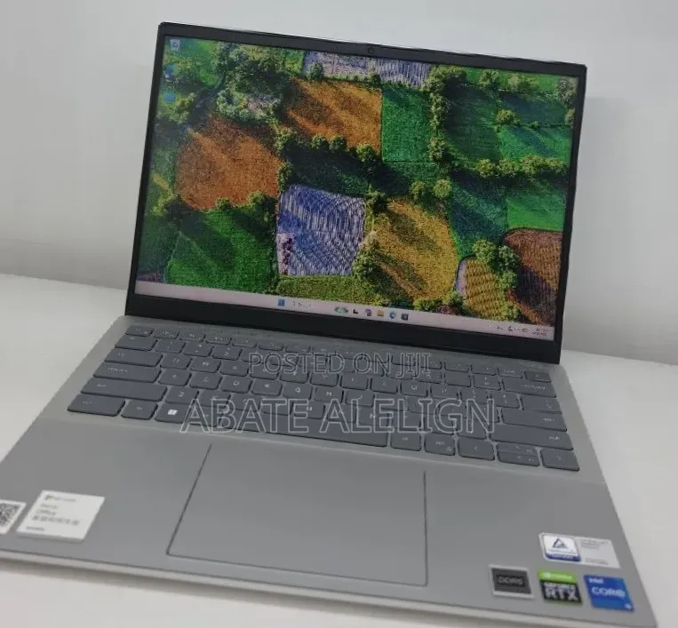 New Laptop Dell Inspiron 15 16GB Intel Core i5 SSD 512GB
