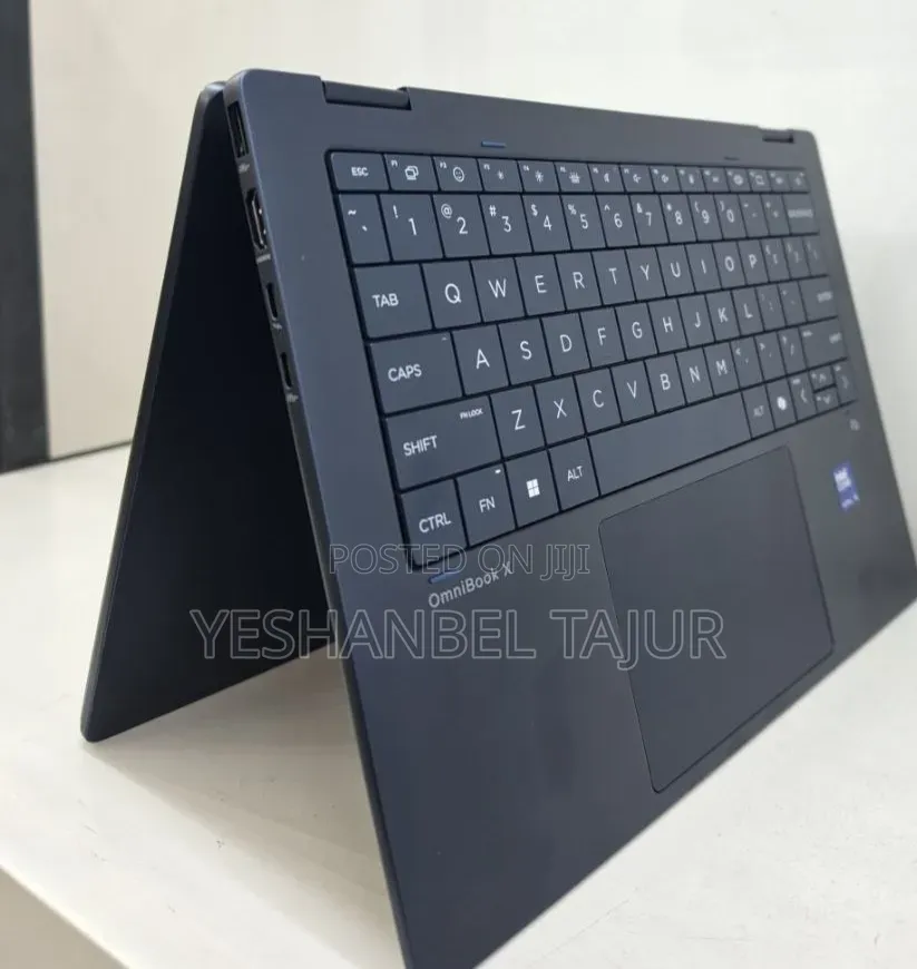 New Laptop HP OmniBook X Flip 14" 16GB Intel Core Ultra 5 SSD 512GB