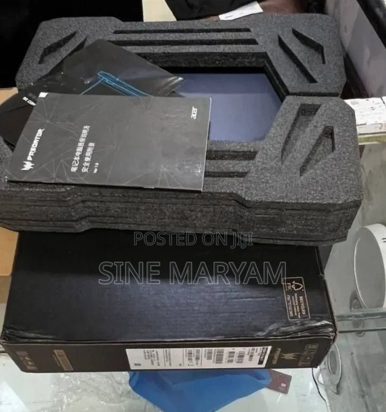 New Laptop Acer Predator Helios Neo 16 16GB Intel Core Ultra 9 SSD 1T