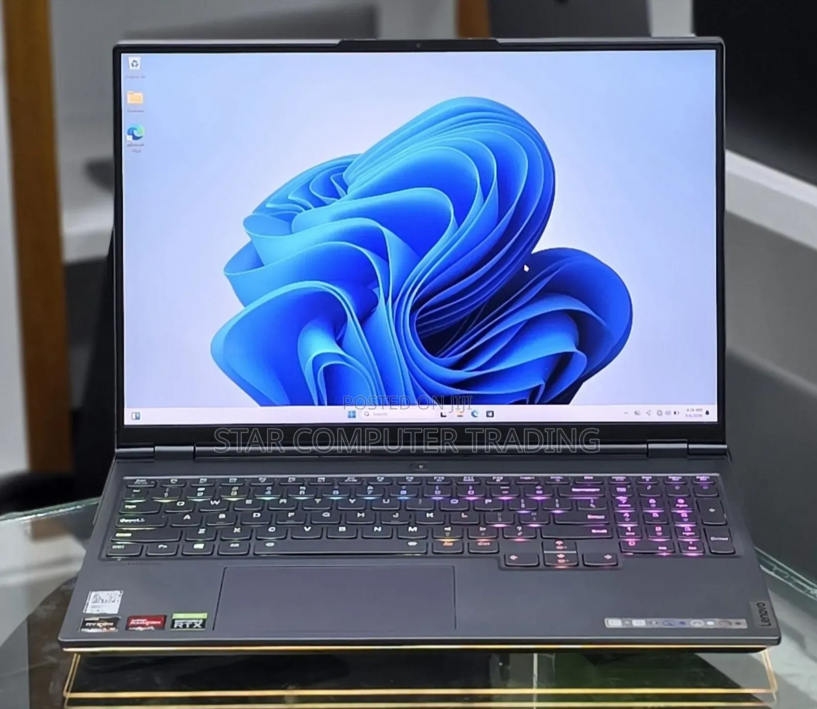 New Laptop Lenovo Legion 7 16GB AMD Ryzen 9 SSD 1T