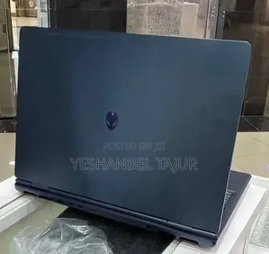 New Laptop Alienware X16 32GB Intel Core Ultra 9 SSD 1T