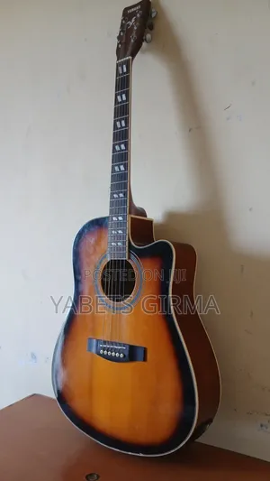 Yamaha Guitar