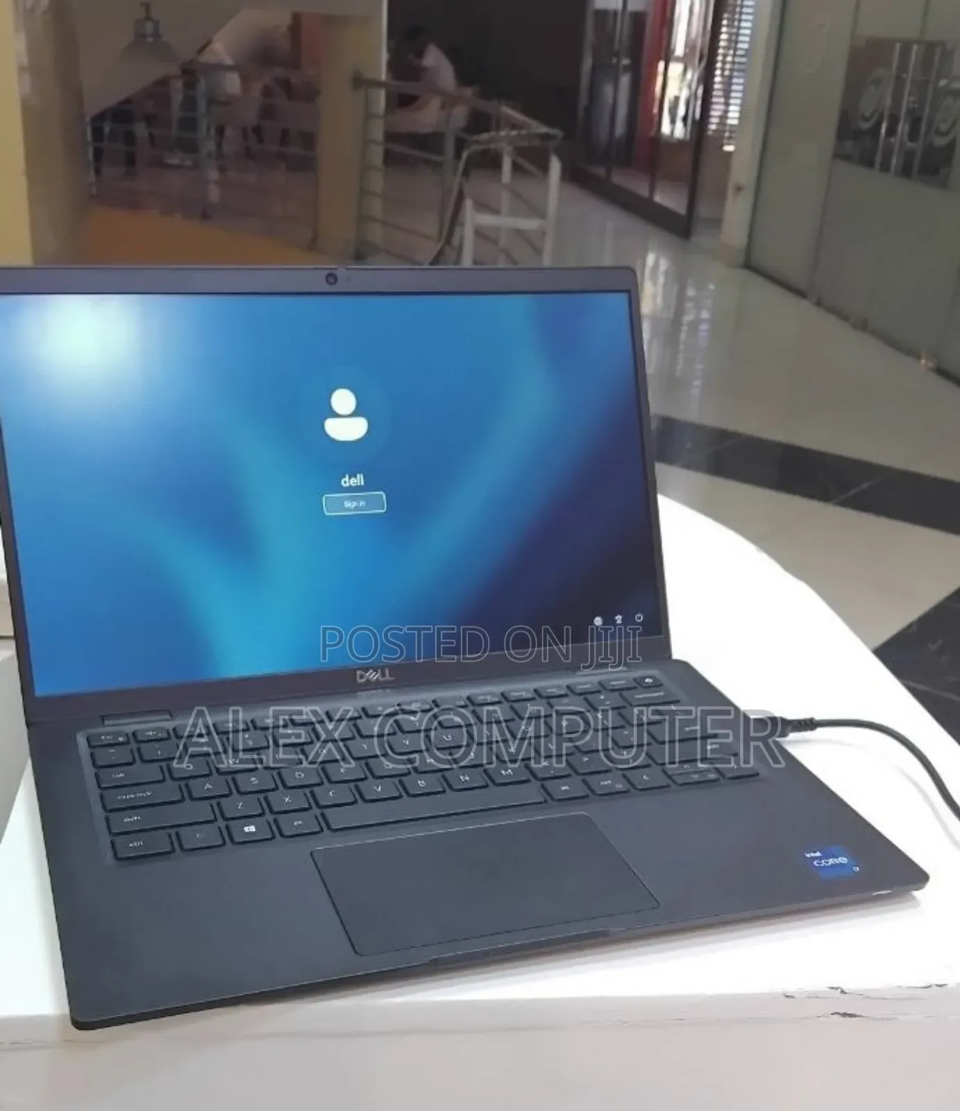 New Laptop Dell 16GB Intel Core i7 SSD 512GB