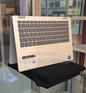 New Laptop HP OmniBook 5 Flip 14-fp0023dx 16GB Intel Core 7 SSD 512GB