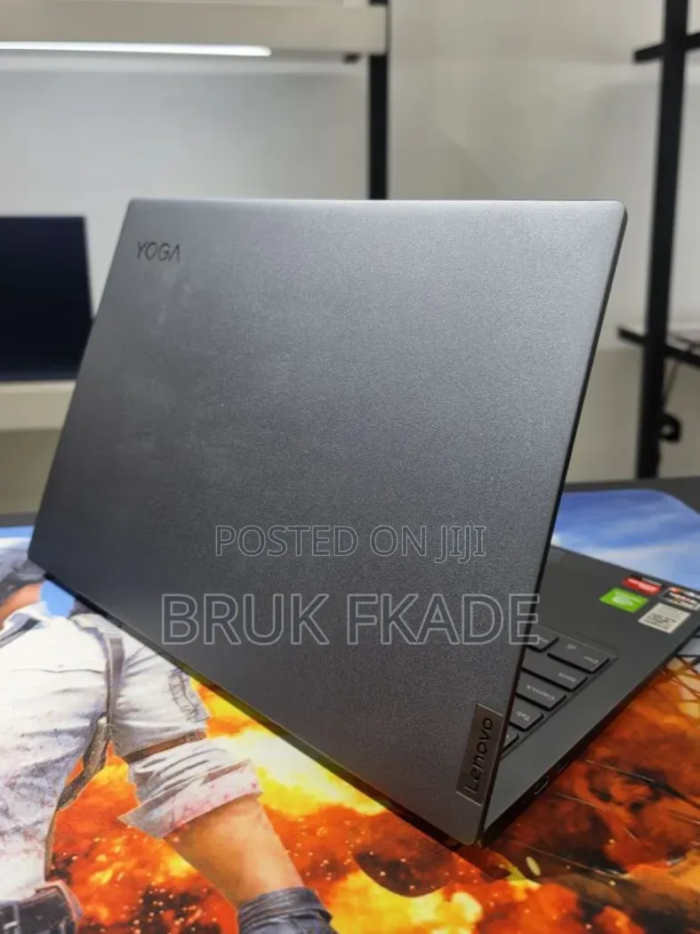 New Laptop Lenovo ThinkPad Yoga 16GB AMD Ryzen 7 SSD 512GB