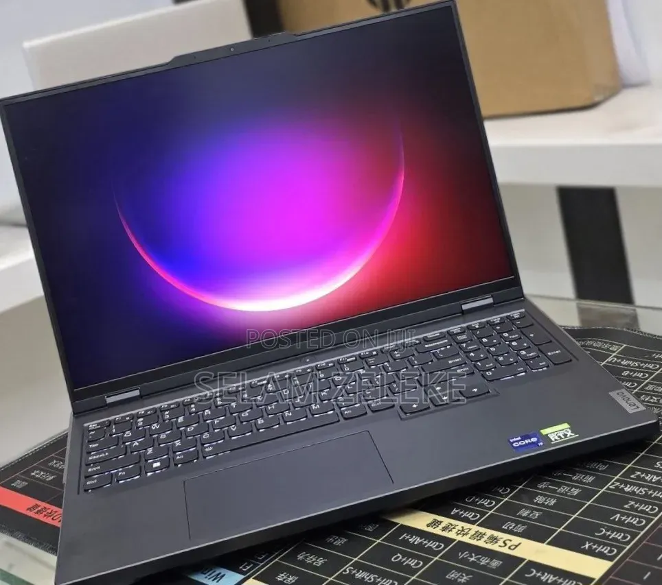 New Laptop Lenovo 16GB Intel Core i9 SSD 1T