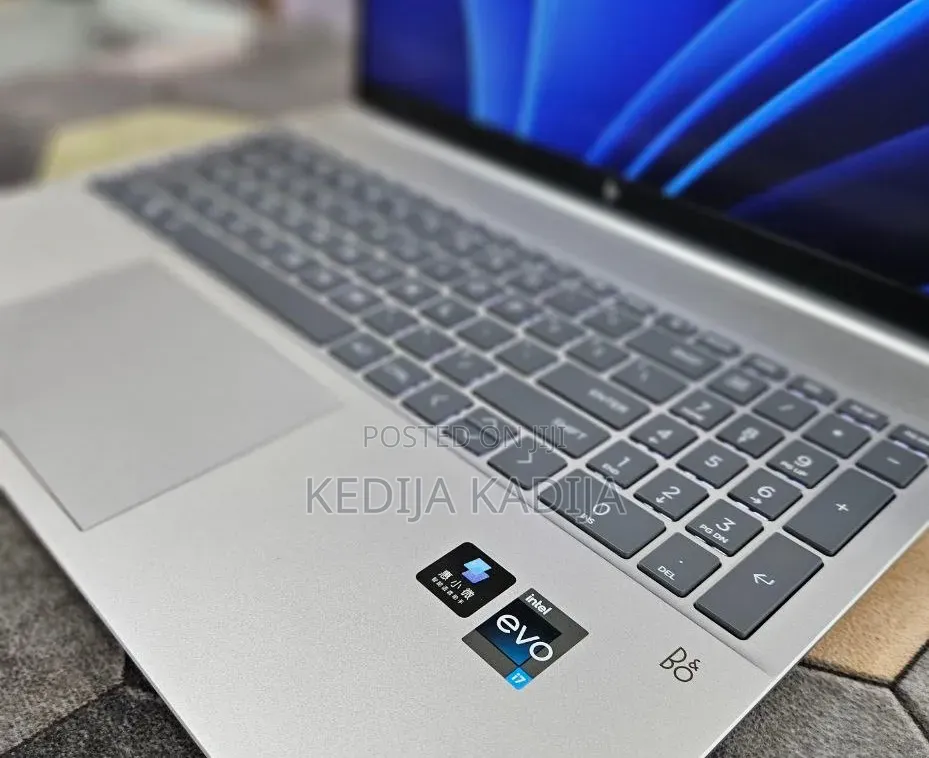 New Laptop HP Pavilion 15 16GB Intel Core i7 SSD 1T