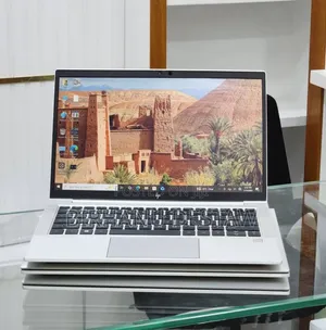 New Laptop HP EliteBook 830 G8 16GB Intel Core i7 SSD 512GB