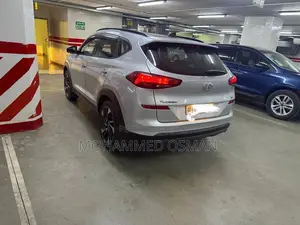 Hyundai Tucson 2019 Silver