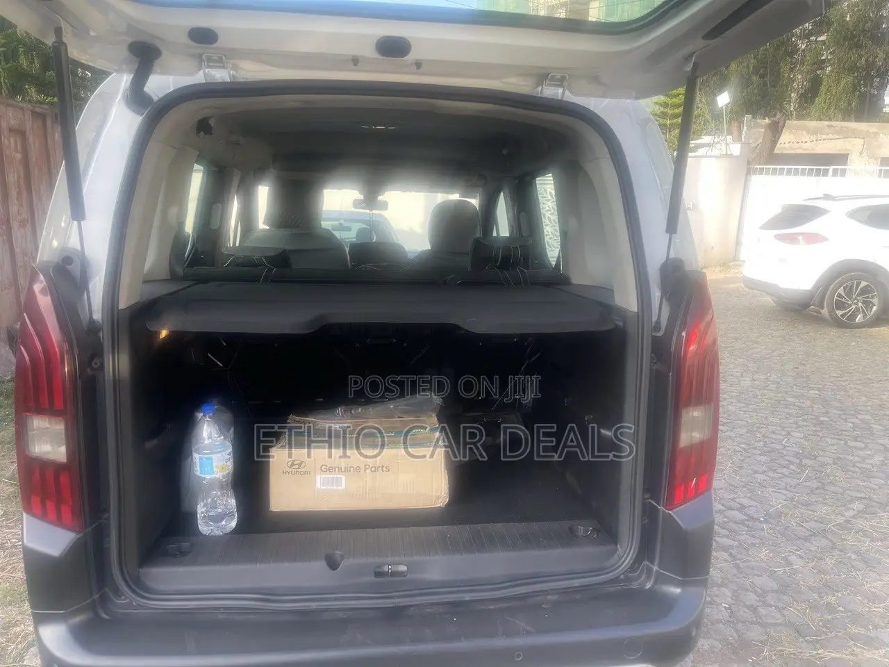 Peugeot Partner 2019 White