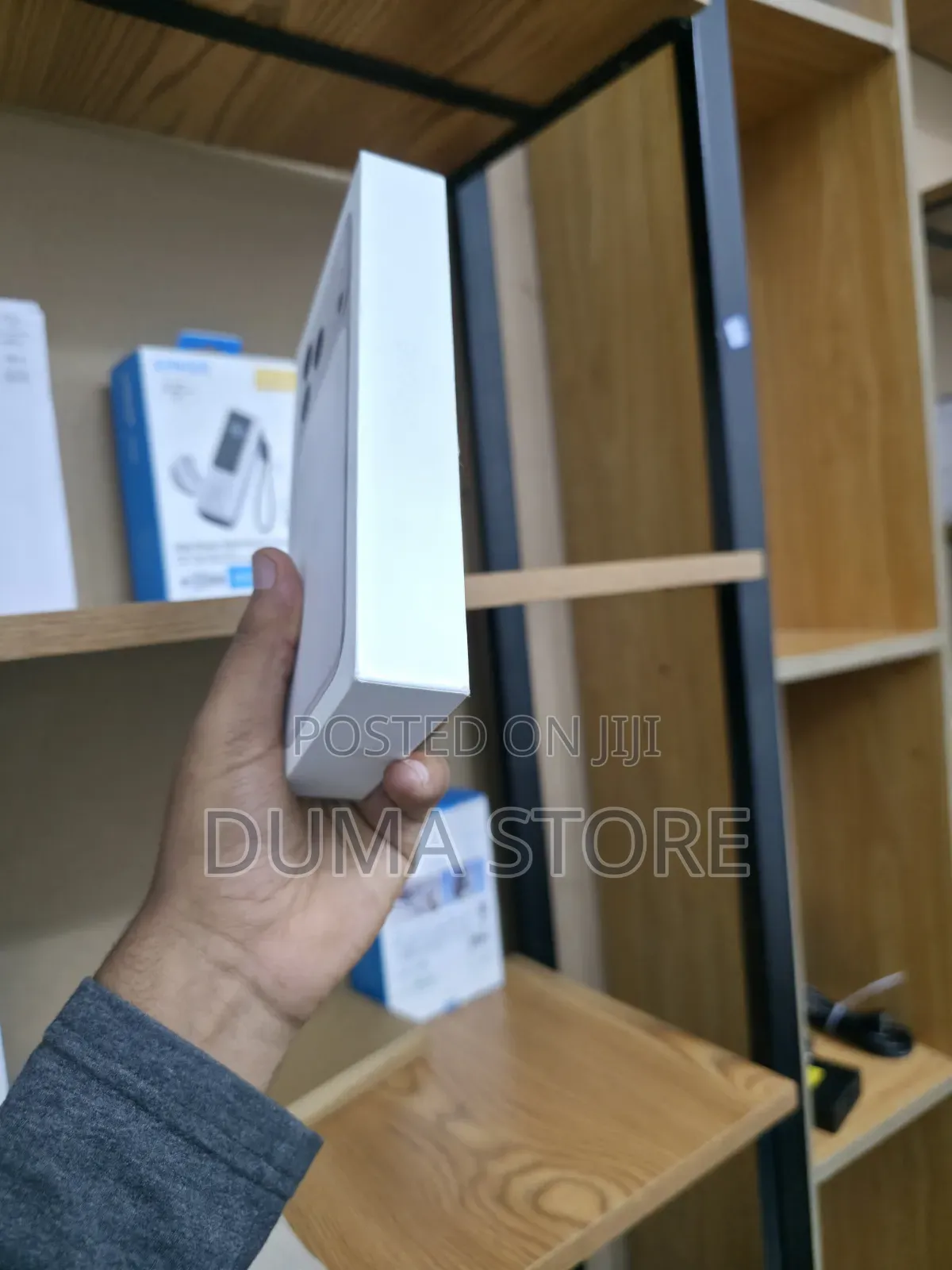 New Apple iPhone 17 Pro Max 256 GB Silver