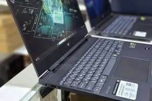 New Laptop HP Victus 16 16GB AMD Ryzen 7 SSD 512GB